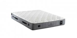 Saltea ViscoFresh by Bambi din spumă memory, înălțime 26 cm, cu husă lavabilă și fermoar.