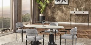 Set dining de lux DIAMOND cu masă din MDF și scaune ergonomice, picioare metalice aurii sau cromate, disponibil la showroom-ul Ferremo Otopeni.